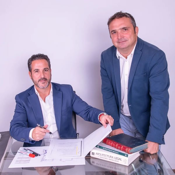 equipo de asesoria en propiedades inmobiliarias